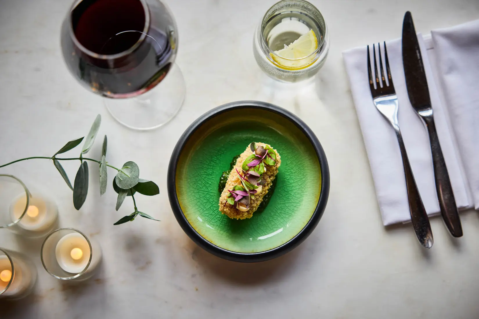 An image of one of the meals at Hoar Cross Hall