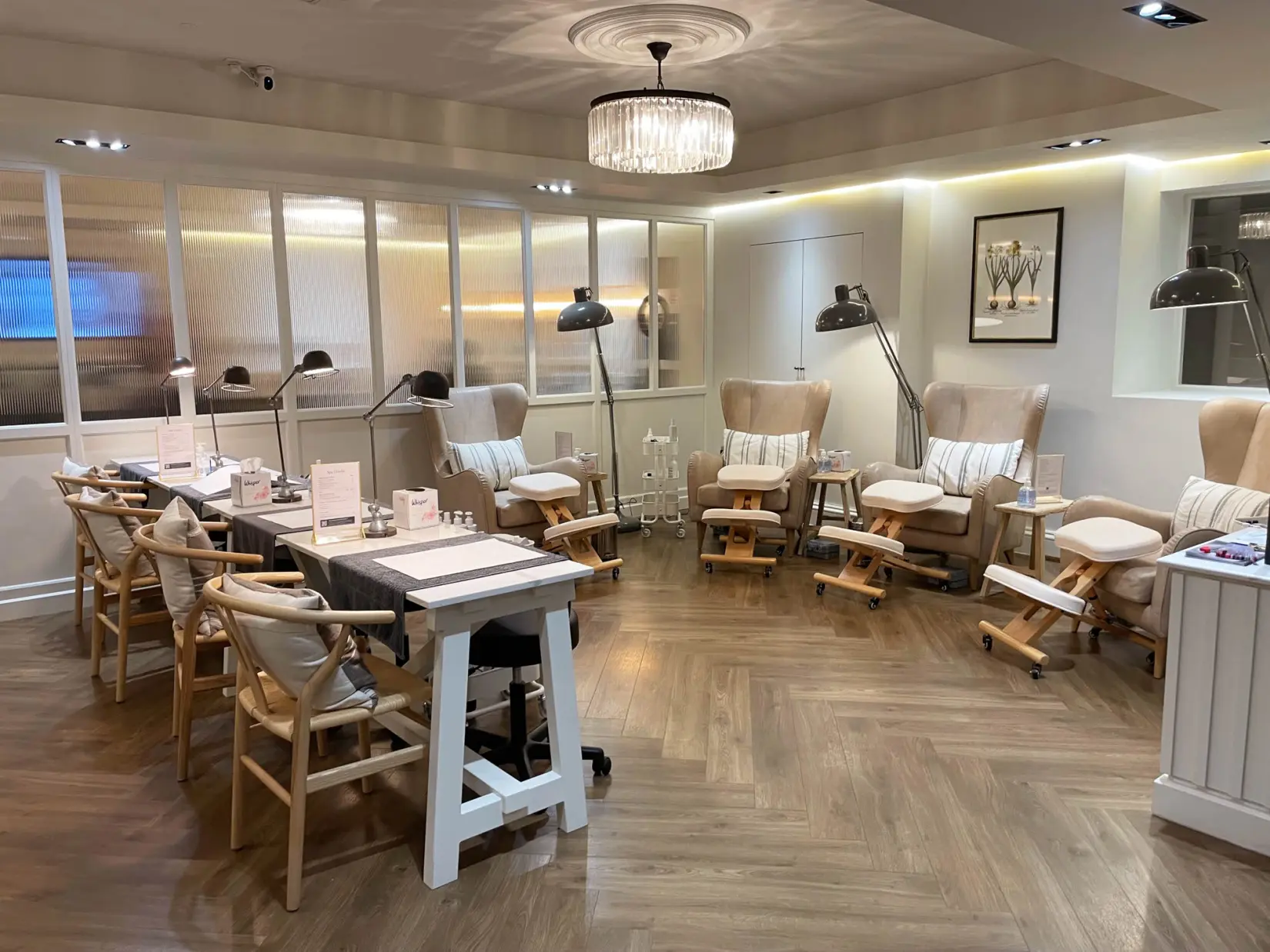 An image of the parlour at Hoar Cross Hall