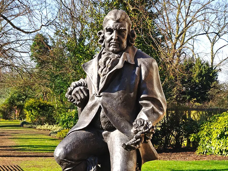 Local Attractions-Erasmus Darwin House