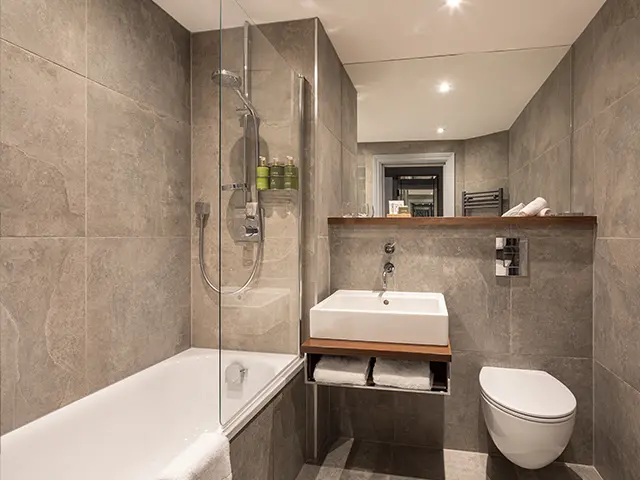 Garden Room Bathroom