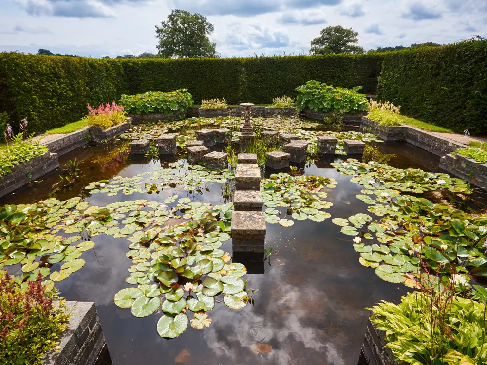 Italian water garden-exterior