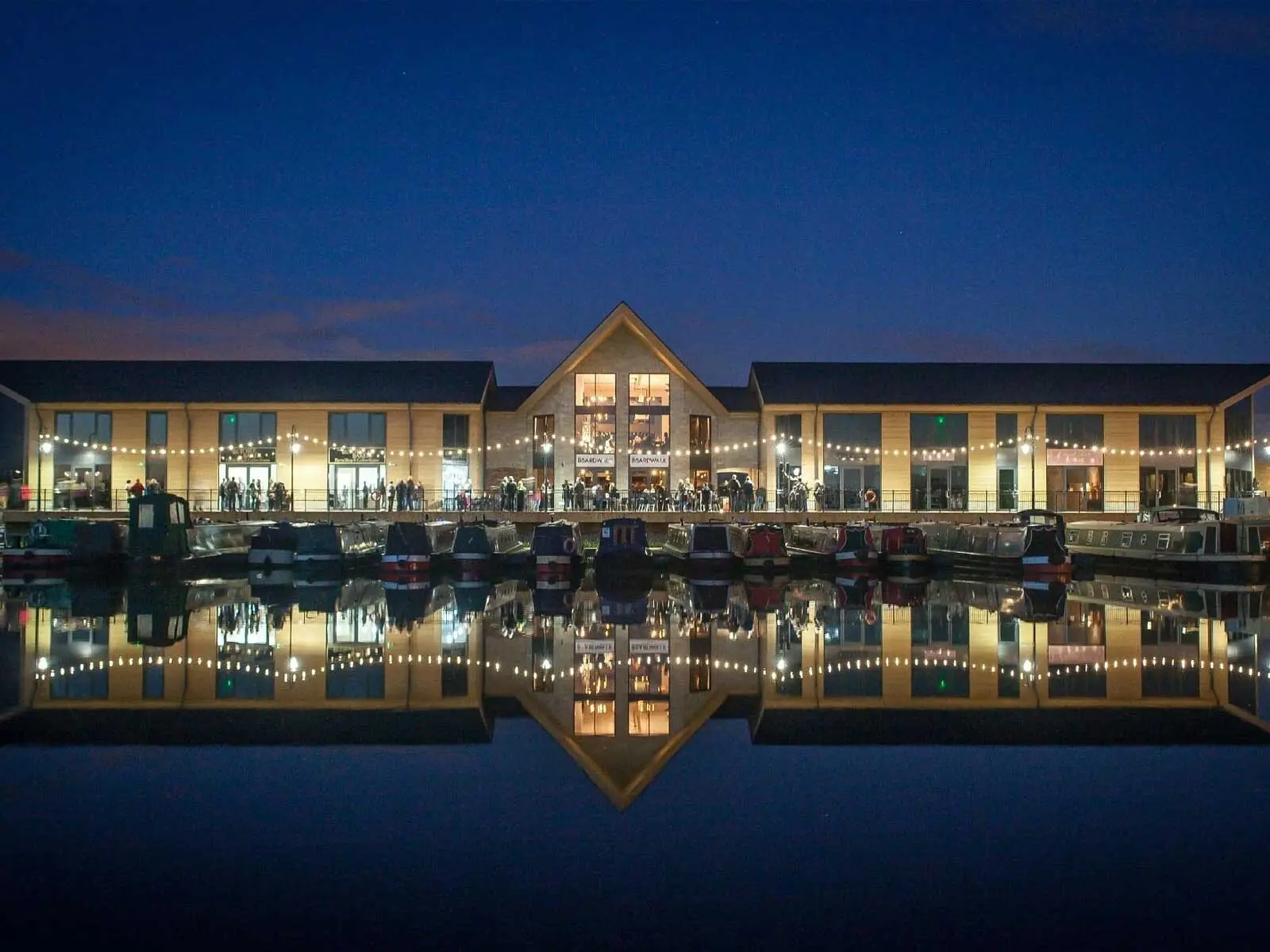 Local Attractions-Mercia Marina