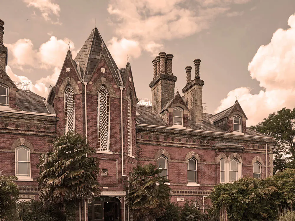 eh-history-steeped in tradition 2